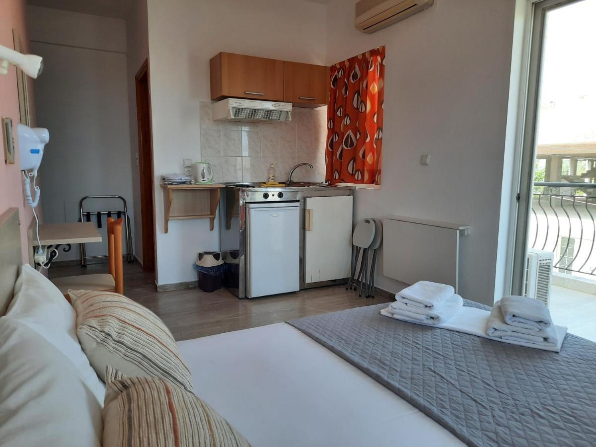 Ntemos Apartments トロン エクステリア 写真